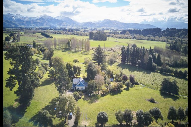 Photo of property in 104 School Road, Pleasant Valley, Geraldine, 7991