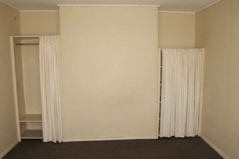 Photo of property in 82-84 Queen Street, Westport, 7825