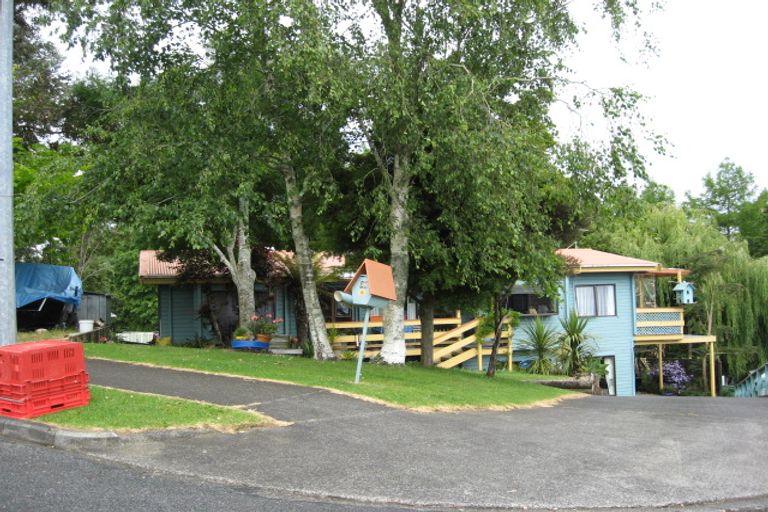 Photo of property in 5 The Glade South, Pukekohe, 2120