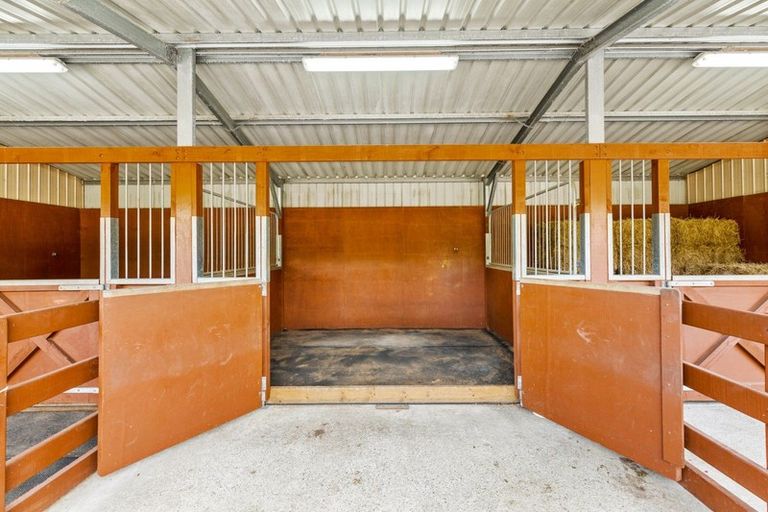 Photo of property in 20 Matatea Road, Waimauku, 0881