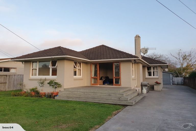 Photo of property in 24 East Street, Claudelands, Hamilton, 3214