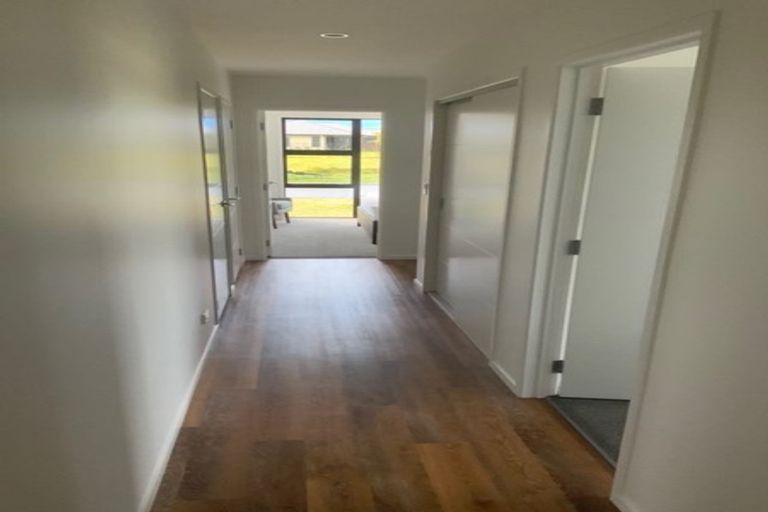 Photo of property in 17 Bastille Court, Rangatira Park, Taupo, 3330