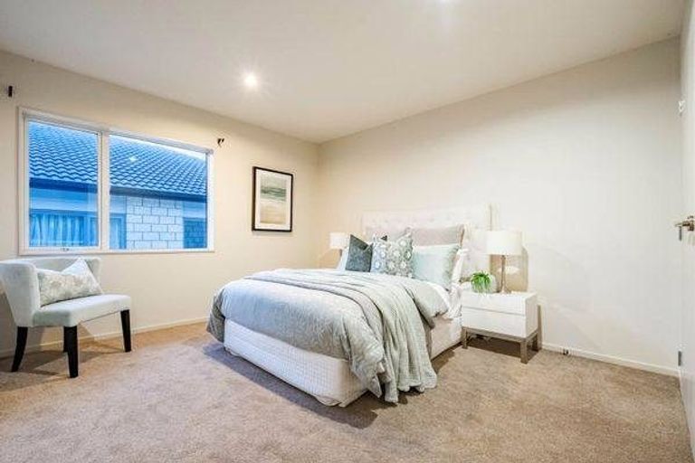 Photo of property in 22 Ballindrait Drive, Flat Bush, Auckland, 2019
