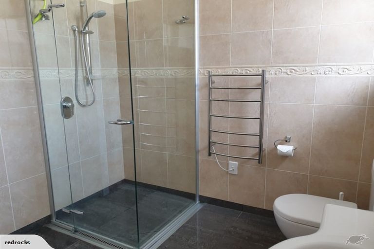 Photo of property in 333 The Parade, Island Bay, Wellington, 6023