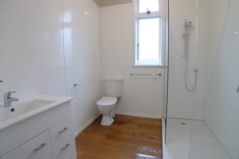 Photo of property in 219 Coutts Street, Rongotai, Wellington, 6022