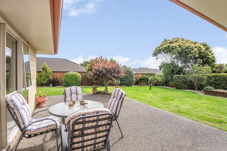 Photo of property in 22 Ludlam Way, Otaki, 5512