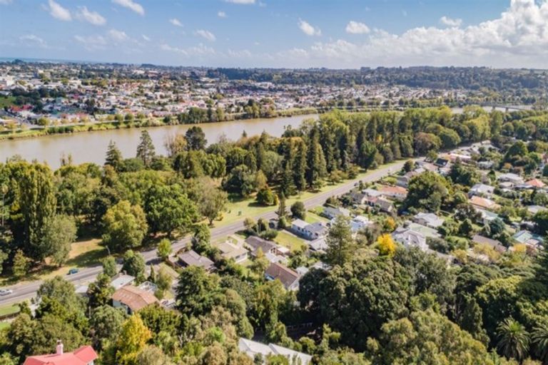 Photo of property in 23 Wairere Road, Bastia Hill, Whanganui, 4500