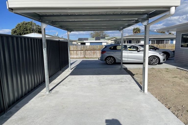 Photo of property in 77a Meeanee Road, Taradale, Napier, 4112