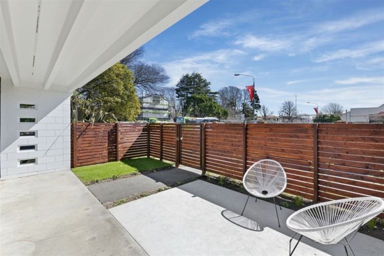 Photo of property in 1/58 Papanui Road, Merivale, Christchurch, 8014