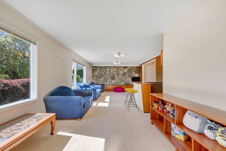 Photo of property in 35 Pembroke Street, Tawa, Wellington, 5028
