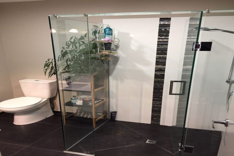 Photo of property in 78 Gover Street, New Plymouth, 4310