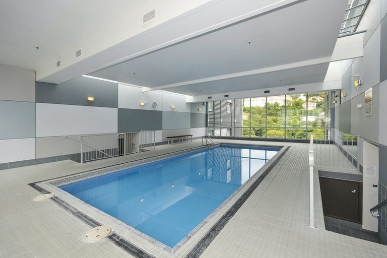 Photo of property in Montreaux Apartments, 10i/164 The Terrace, Wellington Central, Wellington, 6011
