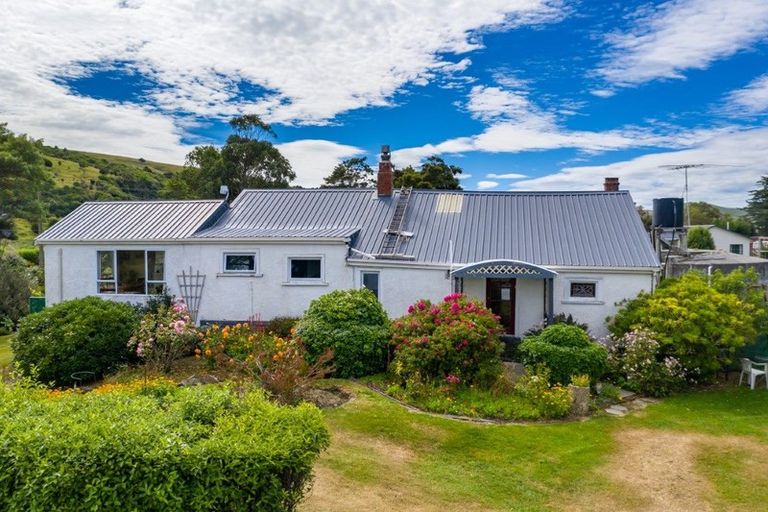 Photo of property in 9 Surat Bay Road, New Haven, Owaka, 9585