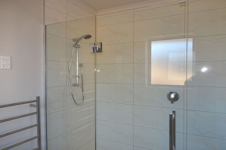 Photo of property in 22 Dove Place, Holmes Hill, Oamaru, 9401