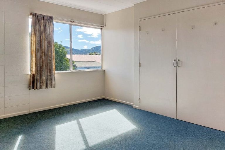 Photo of property in 102 Martin Street, Wallaceville, Upper Hutt, 5018