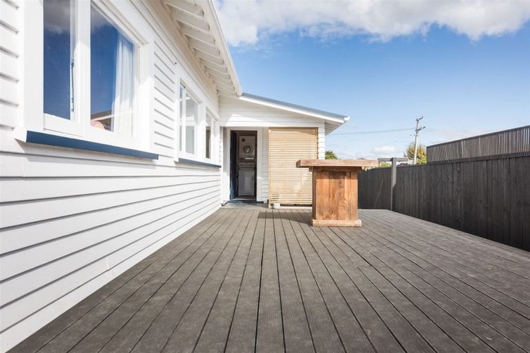 Photo of property in 42 King Street, Marton, 4710