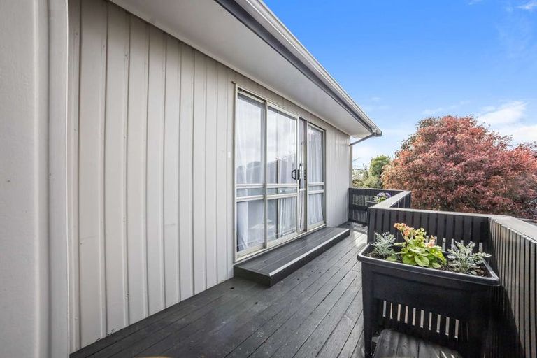 Photo of property in 33 Maratahu Street, Westown, New Plymouth, 4310
