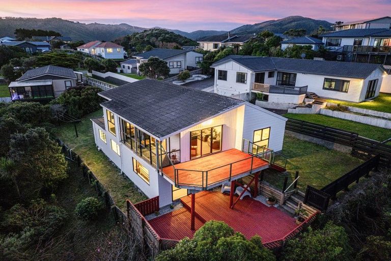 Photo of property in 280 Maungaraki Road, Maungaraki, Lower Hutt, 5010