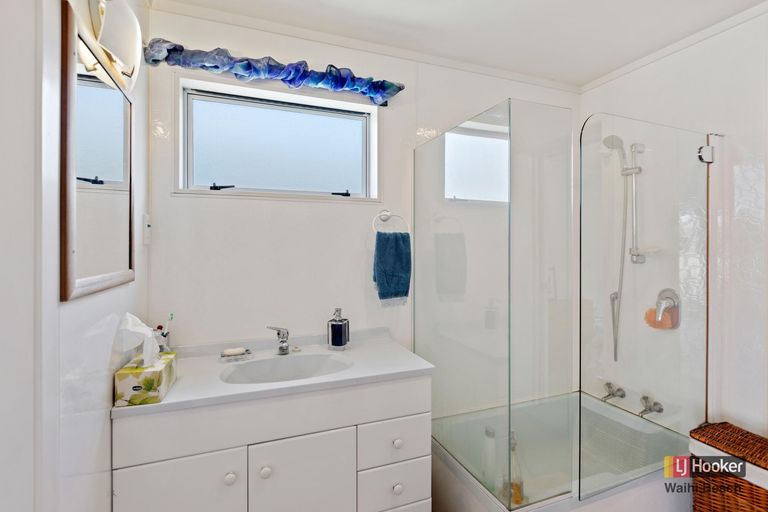 Photo of property in 31 Ocean View Road, Waihi Beach, 3611