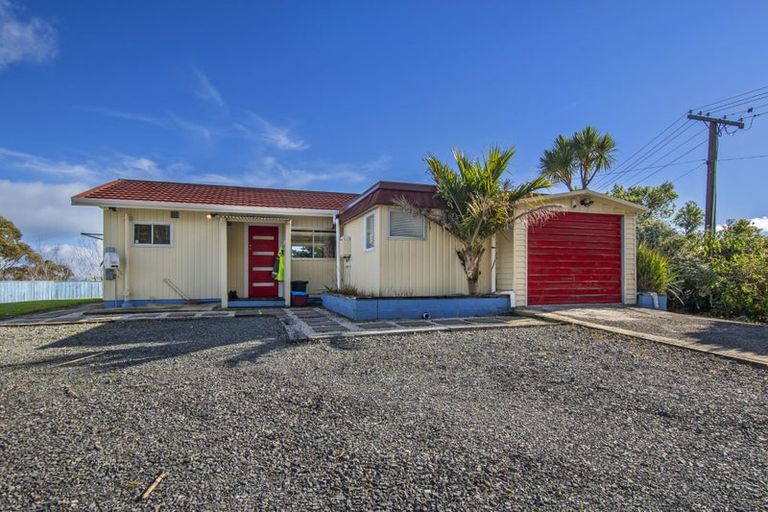 Photo of property in 70 Reotahi Road, Whangarei Heads, Whangarei, 0174