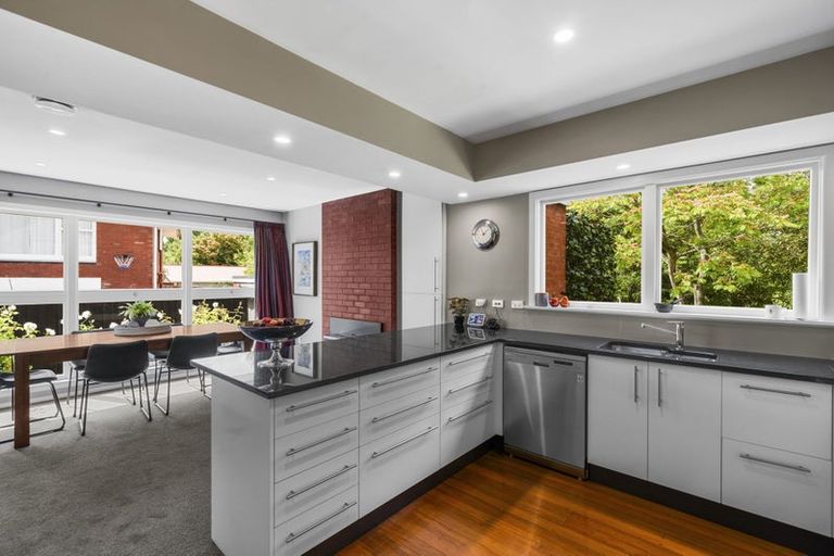 Photo of property in 319 Waimairi Road, Ilam, Christchurch, 8041