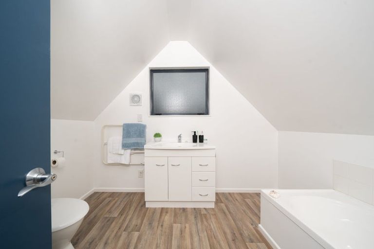 Photo of property in 55b Ranui Terrace, Tawa, Wellington, 5028