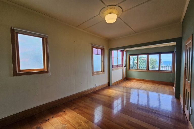 Photo of property in 42 Cameron Road, Bluff Hill, Napier, 4110