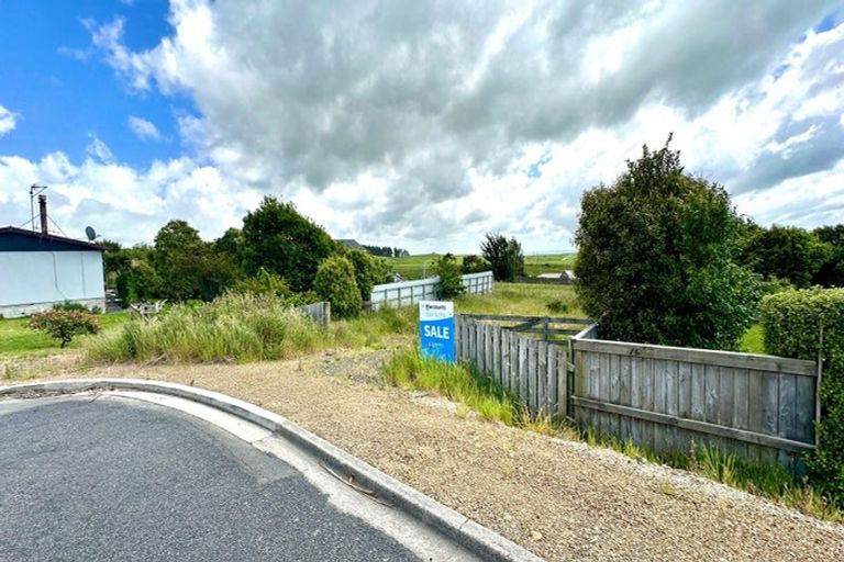 Photo of property in 12 Hill Street, Kaka Point, 9271