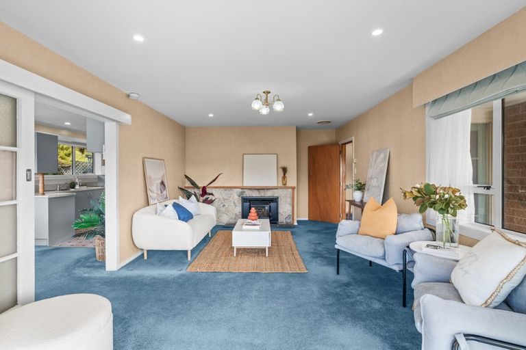 Photo of property in 10 Ron Place, Bishopdale, Christchurch, 8051