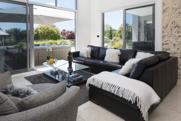 Photo of property in 701 Whitford Road, Whitford, Howick, 2571