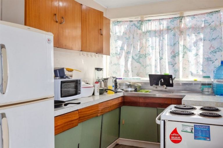 Photo of property in 2/12a Victoria Avenue, Whakatane, 3120