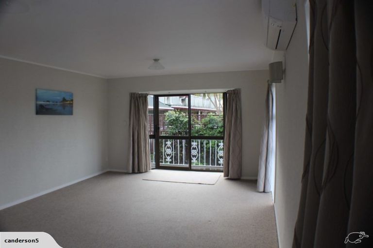 Photo of property in 66a Whiteley Street, Moturoa, New Plymouth, 4310