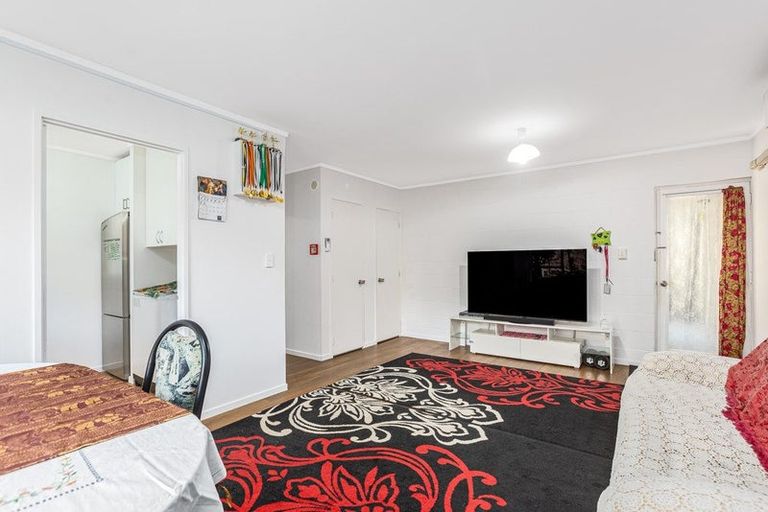 Photo of property in 2/84 Rintoul Street, Newtown, Wellington, 6021