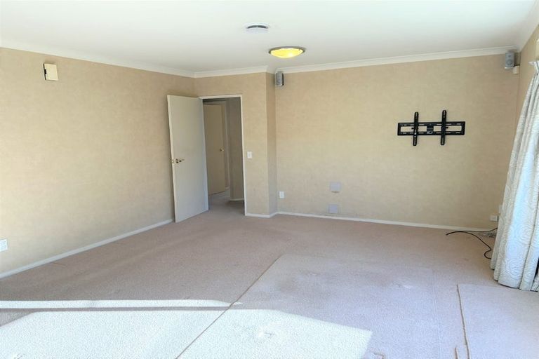 Photo of property in 40 Realm Drive, Paraparaumu, 5032