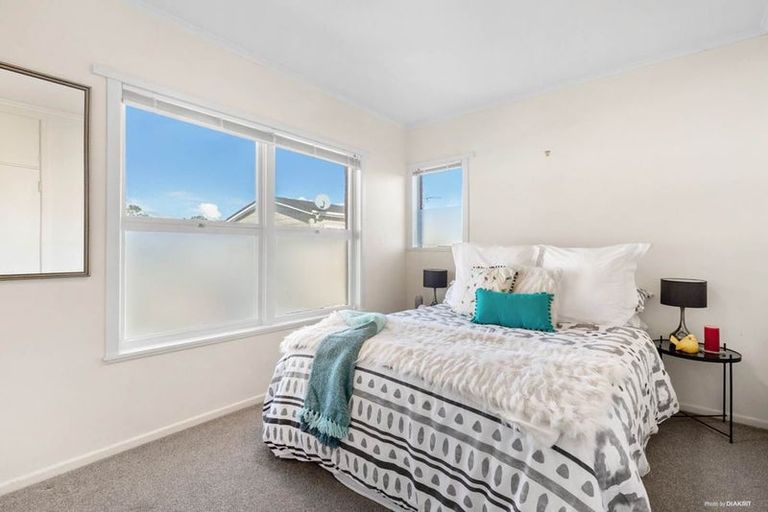 Photo of property in 4/342 Lake Road, Hauraki, Auckland, 0622