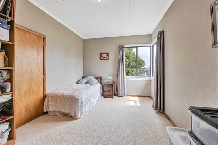Photo of property in 39 Lismore Street, Strandon, New Plymouth, 4312