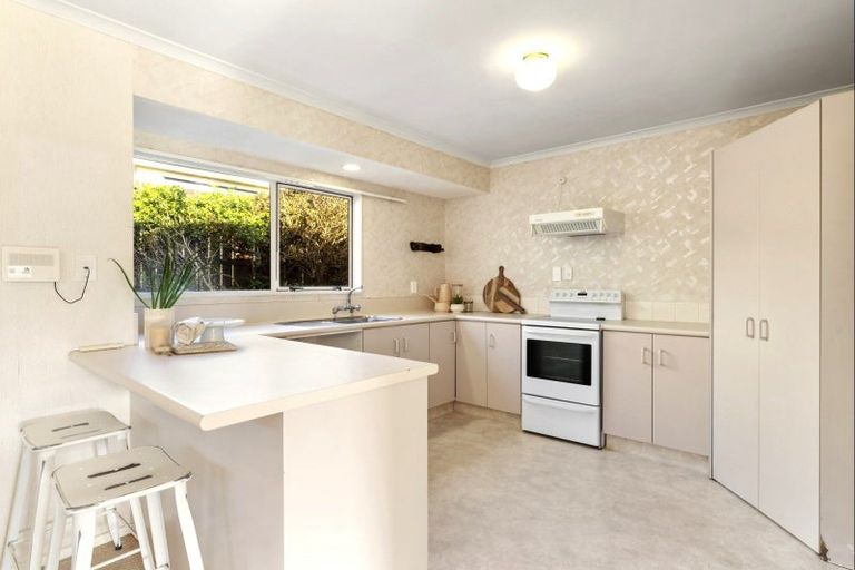 Photo of property in 16 Lisbon Street, Greerton, Tauranga, 3112