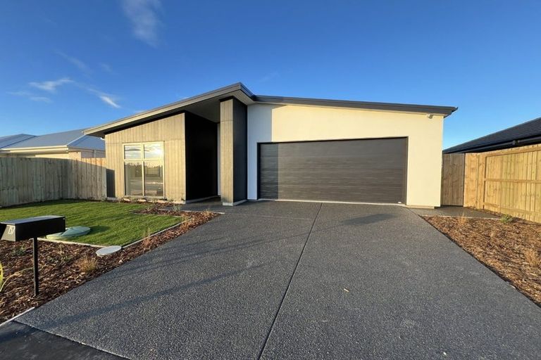 Photo of property in 157 Milns Road, Halswell, Christchurch, 8025