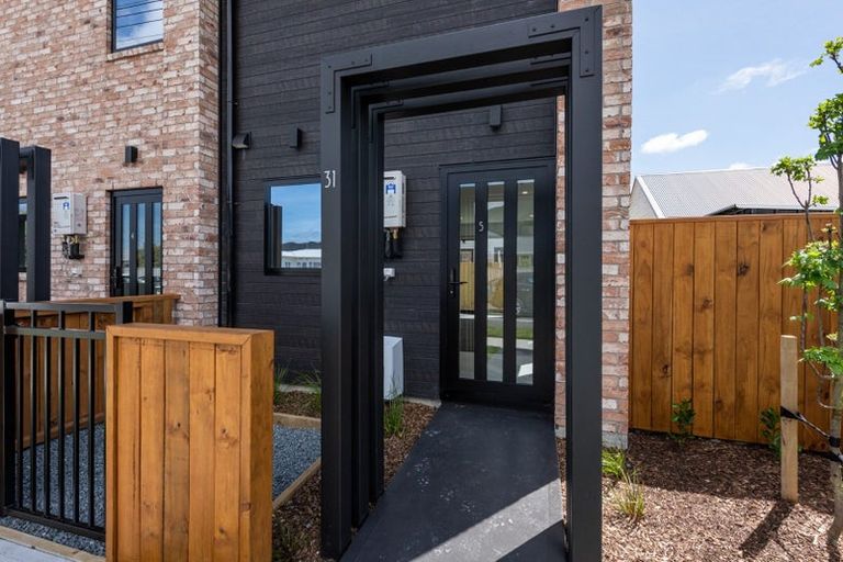 Photo of property in 5/31 Waiwhetu Road, Waiwhetu, Lower Hutt, 5010