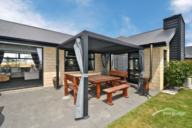 Photo of property in 37 Te Korari Street, Marshland, Christchurch, 8083