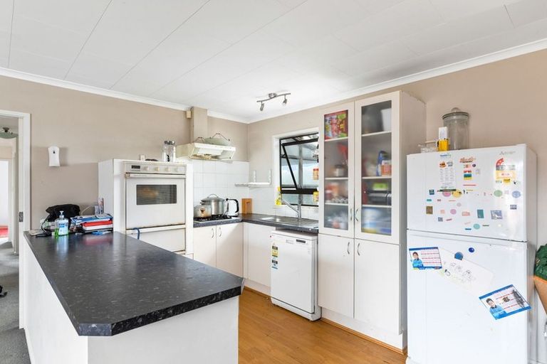 Photo of property in 150a Don Buck Road, Massey, Auckland, 0614
