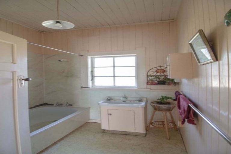 Photo of property in 13 Carlyle Street, Te Aroha, 3320