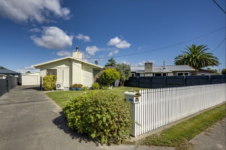 Photo of property in 167 Riverbend Road, Onekawa, Napier, 4110