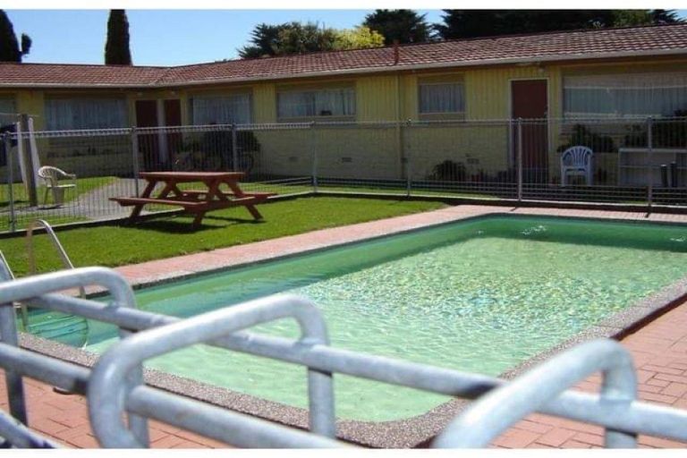 Photo of property in 11/335 Kennedy Road, Pirimai, Napier, 4112