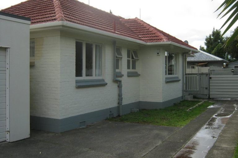 Photo of property in 37 Rodney Street, Howick, Auckland, 2014