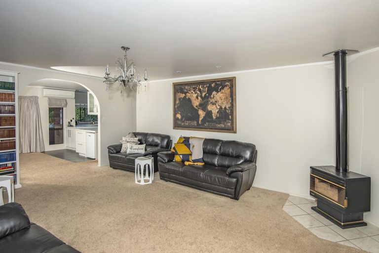 Photo of property in 1 Pohutukawa Place, Maunu, Whangarei, 0110