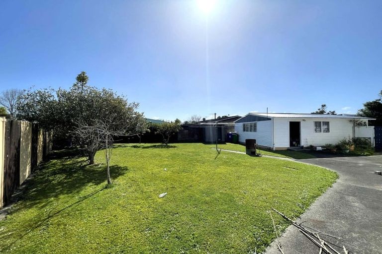 Photo of property in 5 Cargill Street, Papakura, 2110