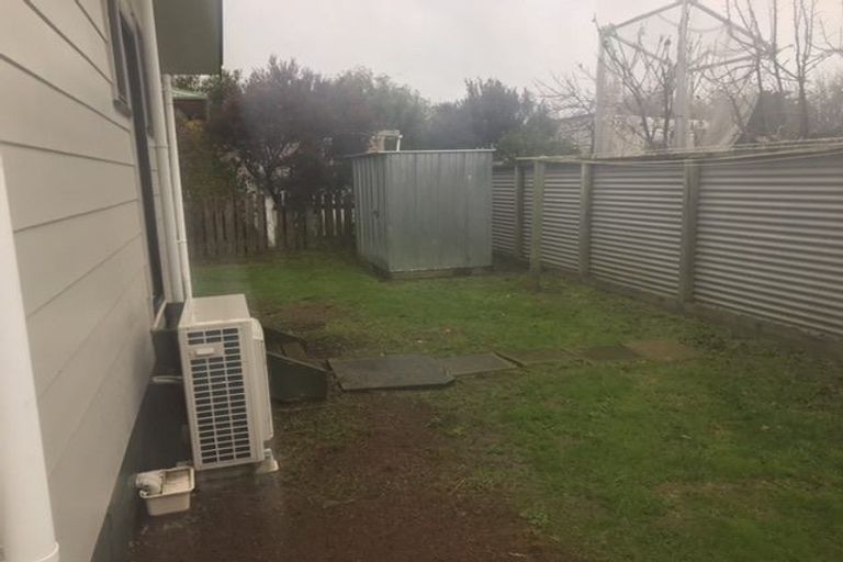 Photo of property in 74 New York Street, Martinborough, 5711