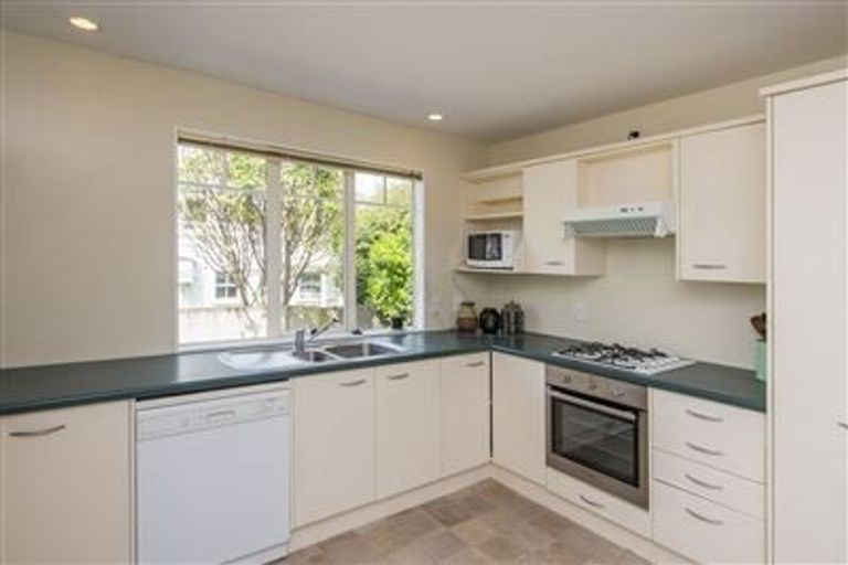 Photo of property in Colombo St Apartments, 20/10 Colombo Street, Newtown, Wellington, 6021