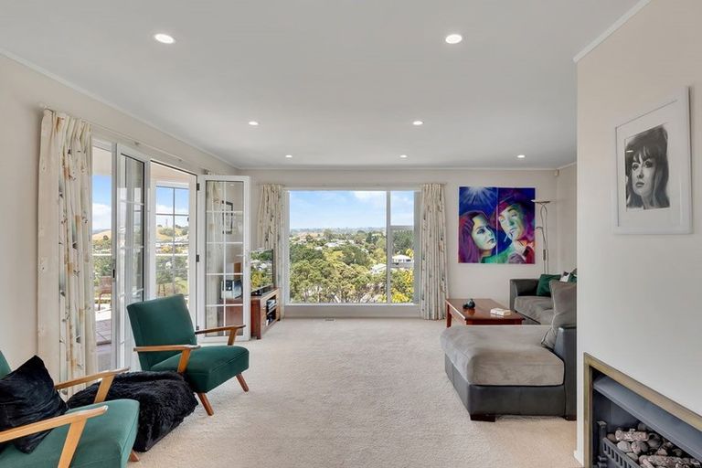 Photo of property in 6 Scott Street, Moturoa, New Plymouth, 4310